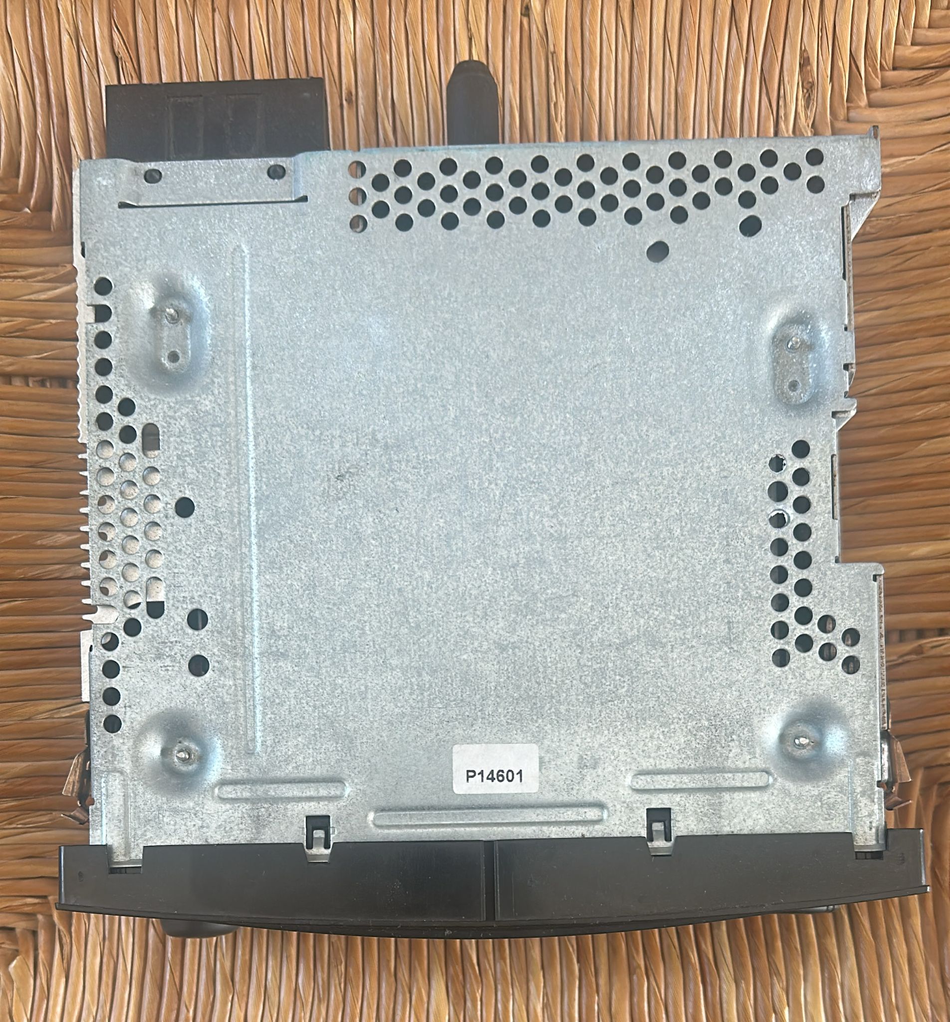 Autoradio CD MP3 per Peugeot 207 2006-2015 96662669XT03 cod: A2C53257827