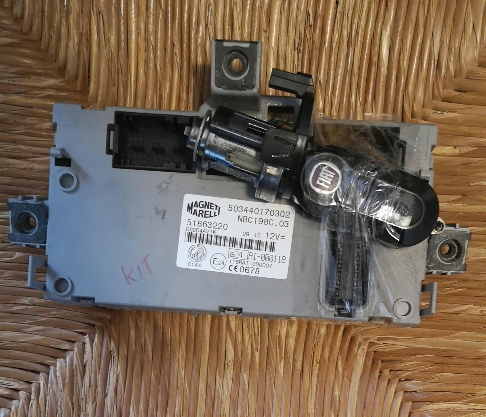kit di avviamento / Body Computer (BCM) Fiat Bravo II (Tipo 198). 503440170302 51863220 con bloccheto chiave