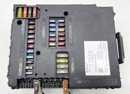 ECU SAM SMART FORTWO BR 451 A4515401750 5WK45141AK