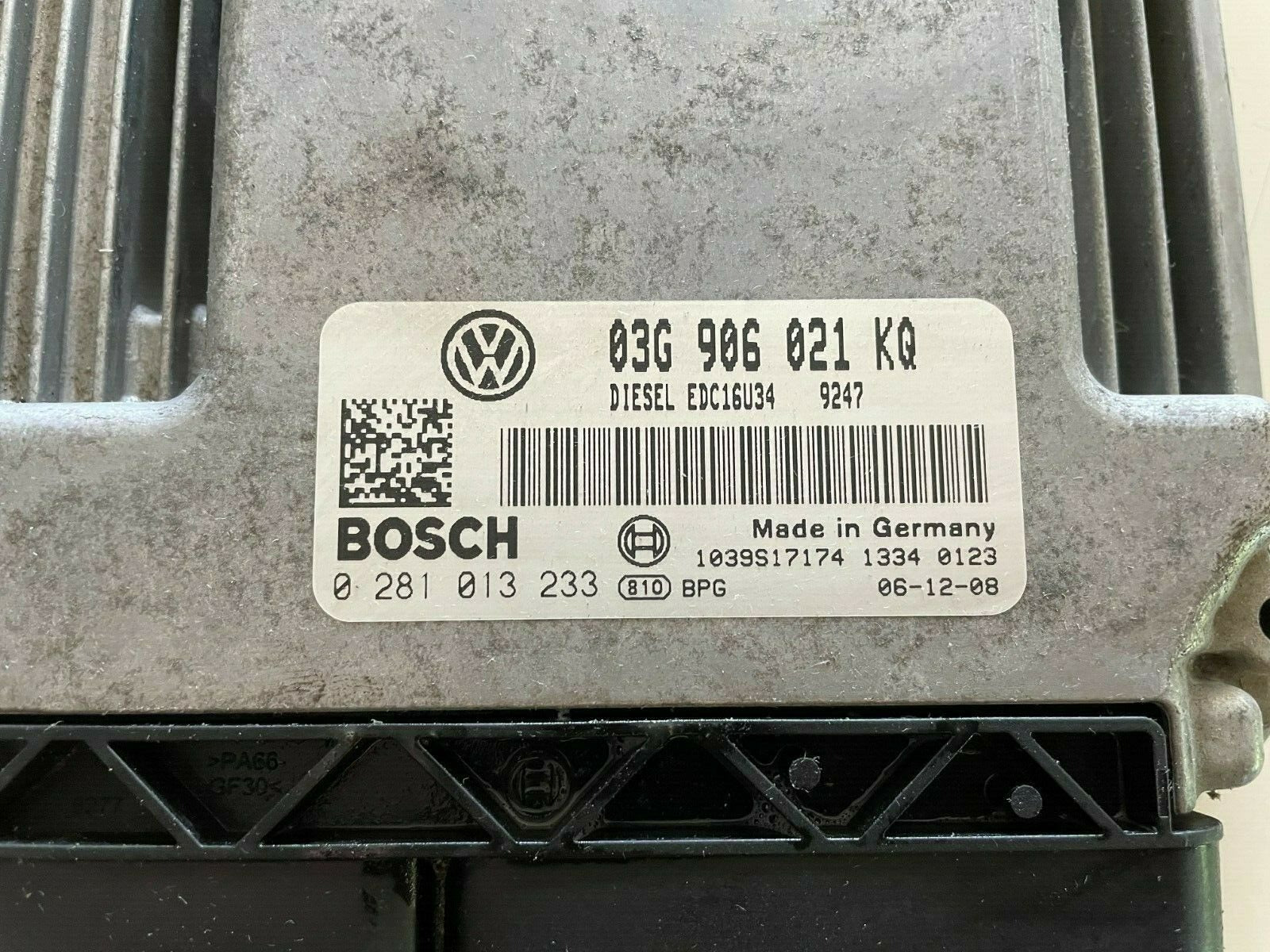 ECU VW GOLF 1.9 TDI 0281013233 03g906021kq EDC 16U34-3.42
