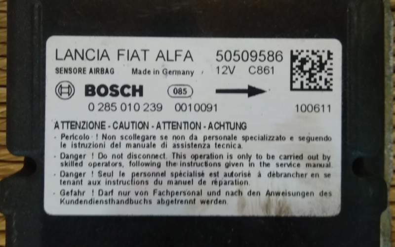 Ecu centralina aerbag fiat giulietta 50509586 bosch 0285010239