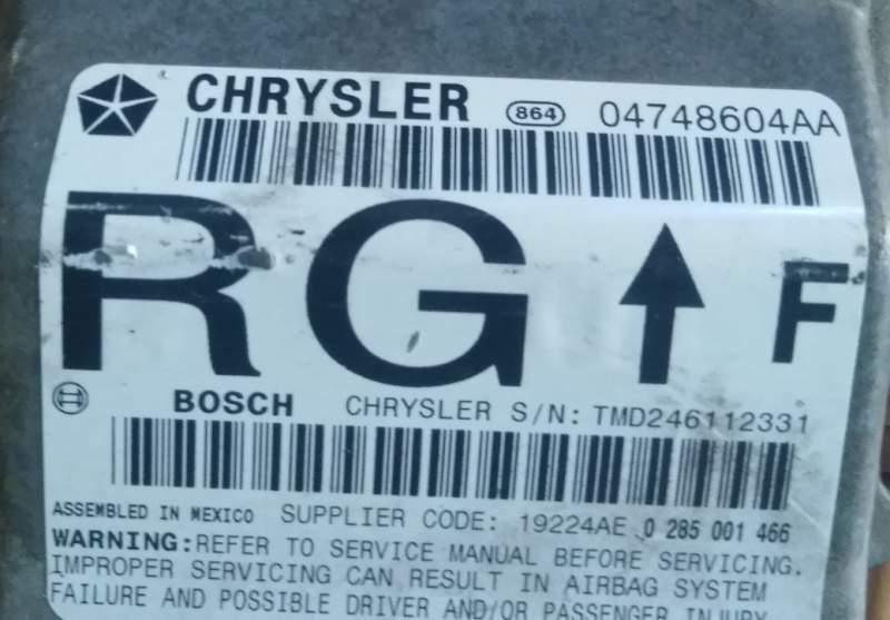 Chrysler grand voyager airbag ecu 04748604aa tmd246112331