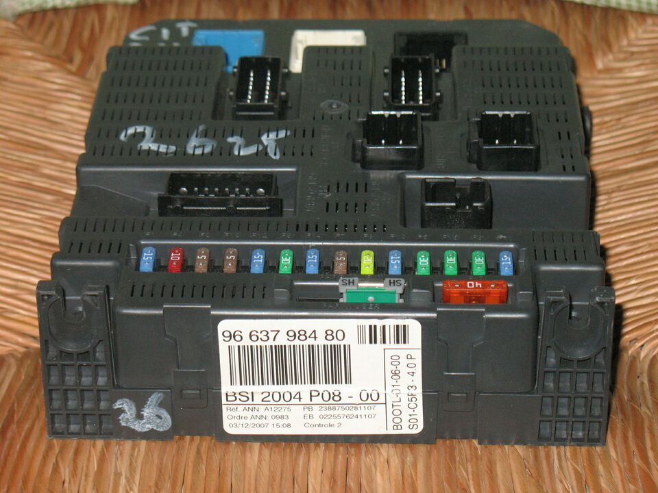 Ecu body computer peugeot citroen bsi 9663798480 2004 P08-00