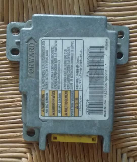 ECU Airbag Isuzu Trooper 8093527090 3.0 09352709