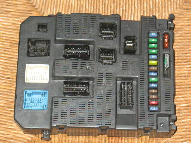 Ecu body computer peugeot citroen bsi 9663798480 2004 P08-00