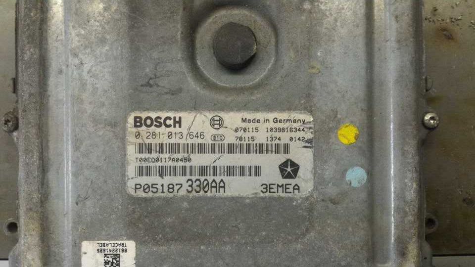 ECU JEEP CHRYSLER BOSCH 0281013646 P05187330AA 3EMEA 1039S16344 EDC16CP31