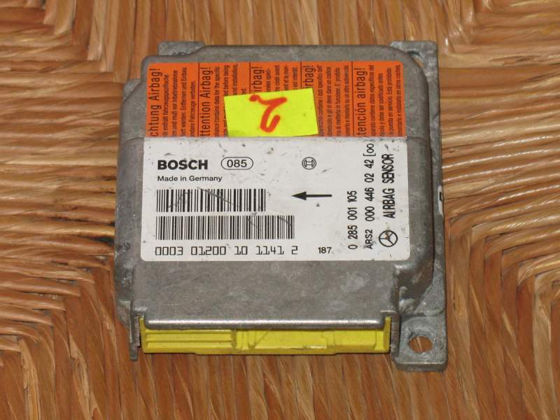 ECU AIRBAG MERCEDES-BENZ 0004460242 [00] BOSCH 0285001105