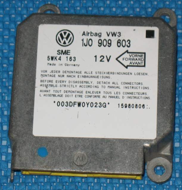 1J0 909 603 VW Golf MK3 POLO MK4 Airbag ECU indice 09
