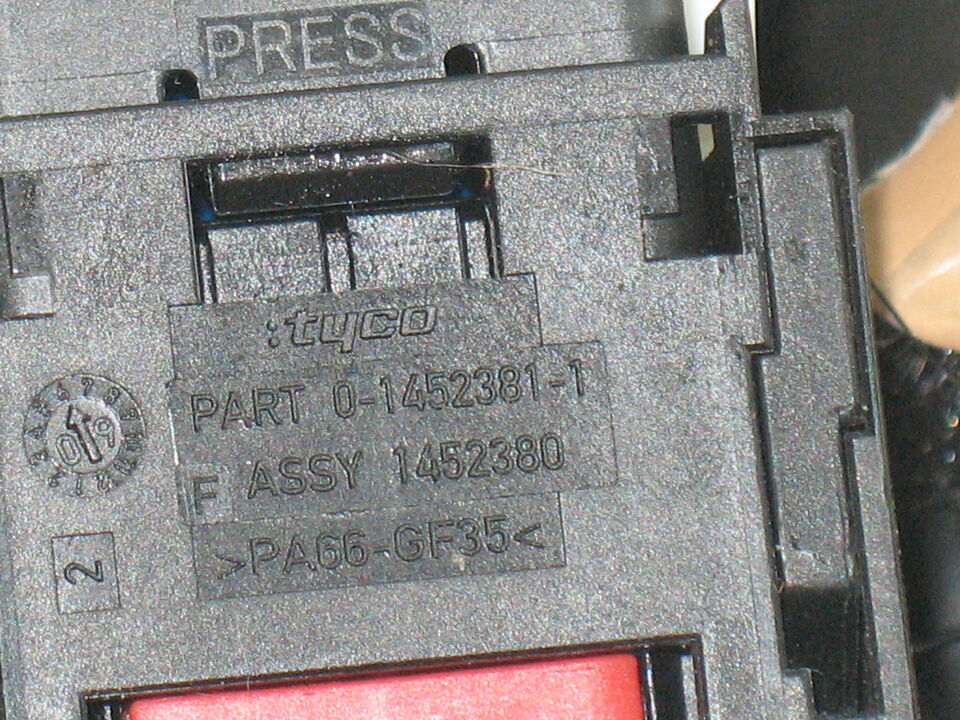 Spine connettori per centraline part 0-1452381-1 1452380