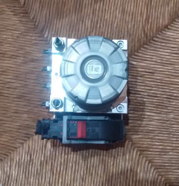 ECU POMPA ABS AUDI A3 VW GOLF VII ATE 5Q0614517CQ 10.0220-1239.4