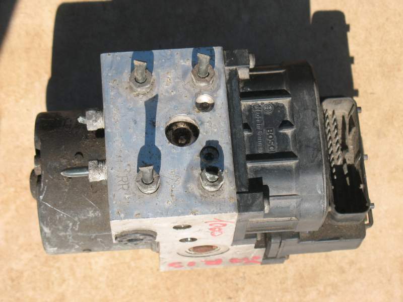 ABS TOYOTA YARIS BOSCH 0265216904, 445100D011, 0273004636