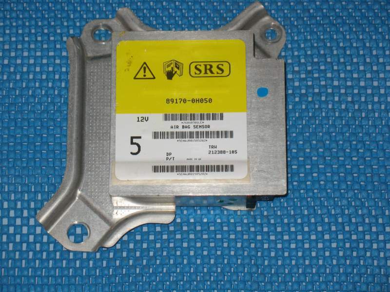 ECU AIRBAG C1 107 aygo toyota 89170-0H050 TRW 212388-105