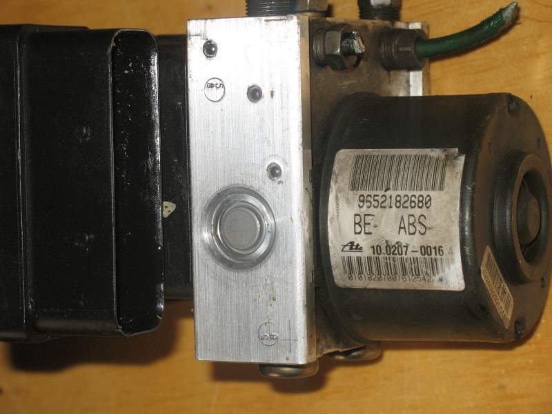 Citroen C2 C3 C4 9652182680 BE ABS ATE:- 10.0207-0016.4