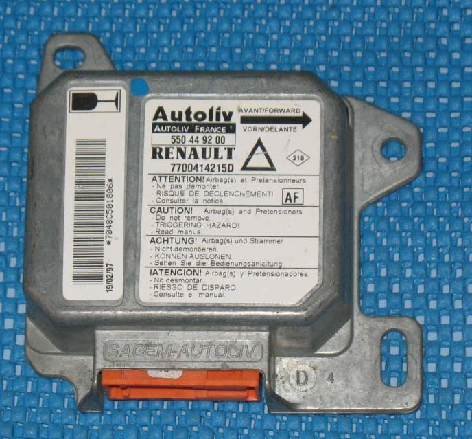 7700414215D 550449200 Renault Laguna Airbag ECU