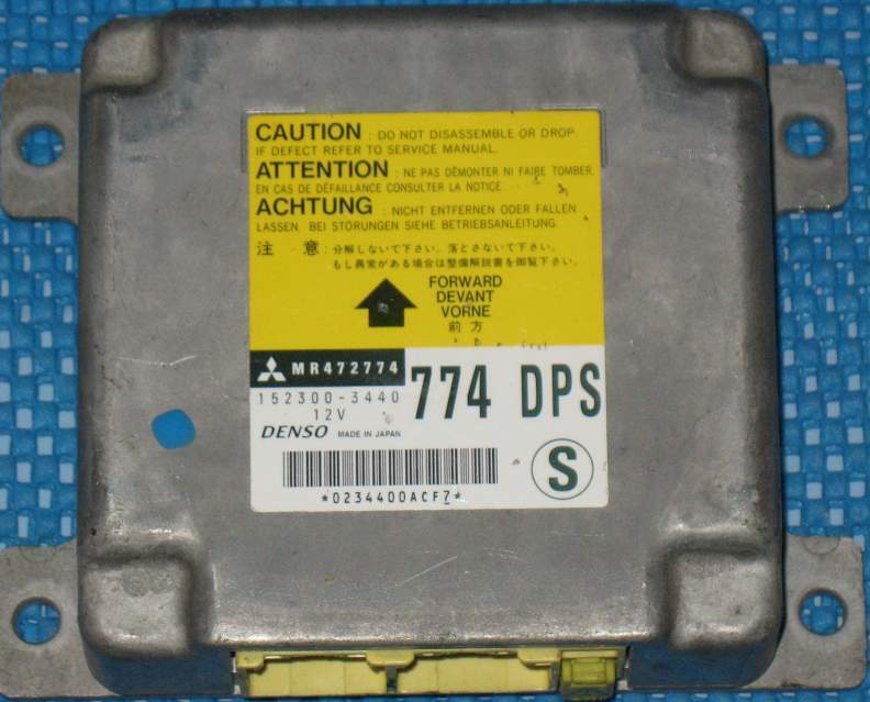 ECU Airbag DENSO 152300-3440 MITSUBISHI MR472774 DPS