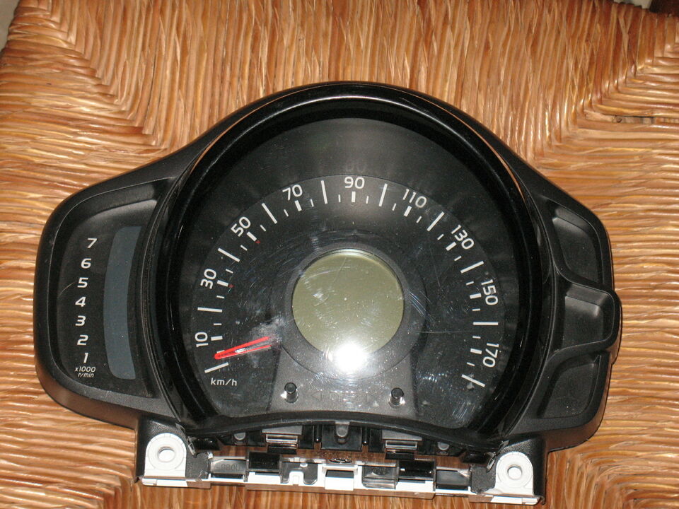 769167-330U QUADRO STRUMENTI TOYOTA Aygo 3° Serie 1000 Benzina