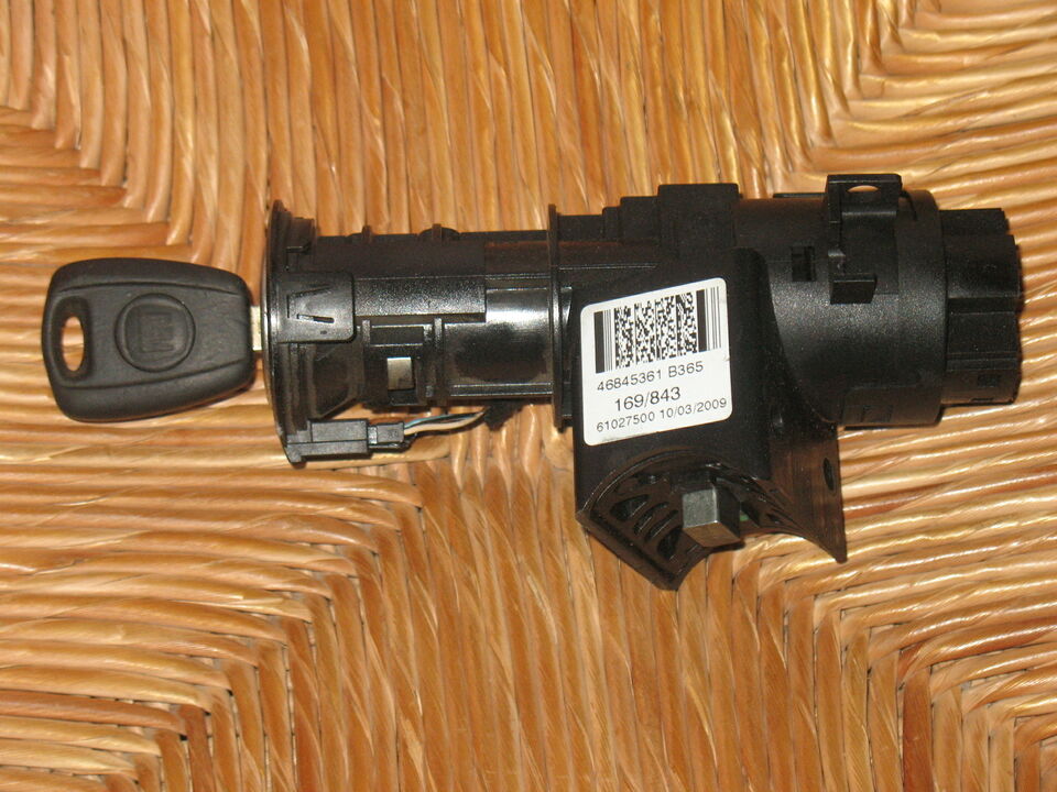 Blocchetto bloccasterzo oe 46845361 cilindro chiave fiat