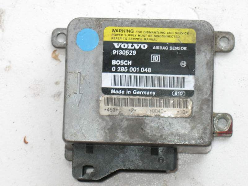 93-97 Volvo 850 OEM Air Bag ECU Module 0285001048