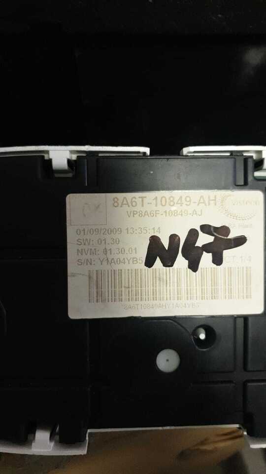 Quadro strumenti ford fiesta mk7 8a6t10849ah