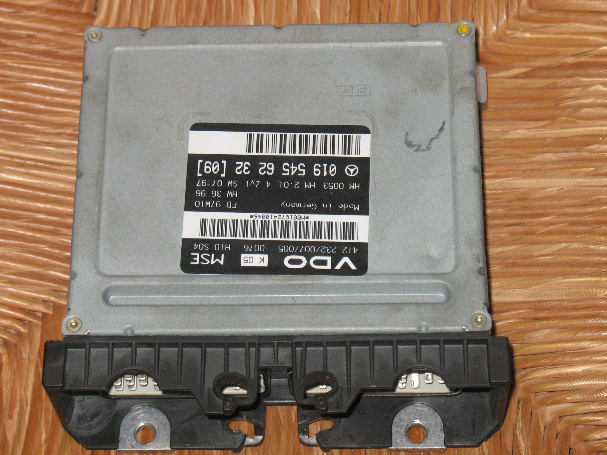 ECU MERCEDES CLK 2.0 VDO 412232007005 0195456232 [09]