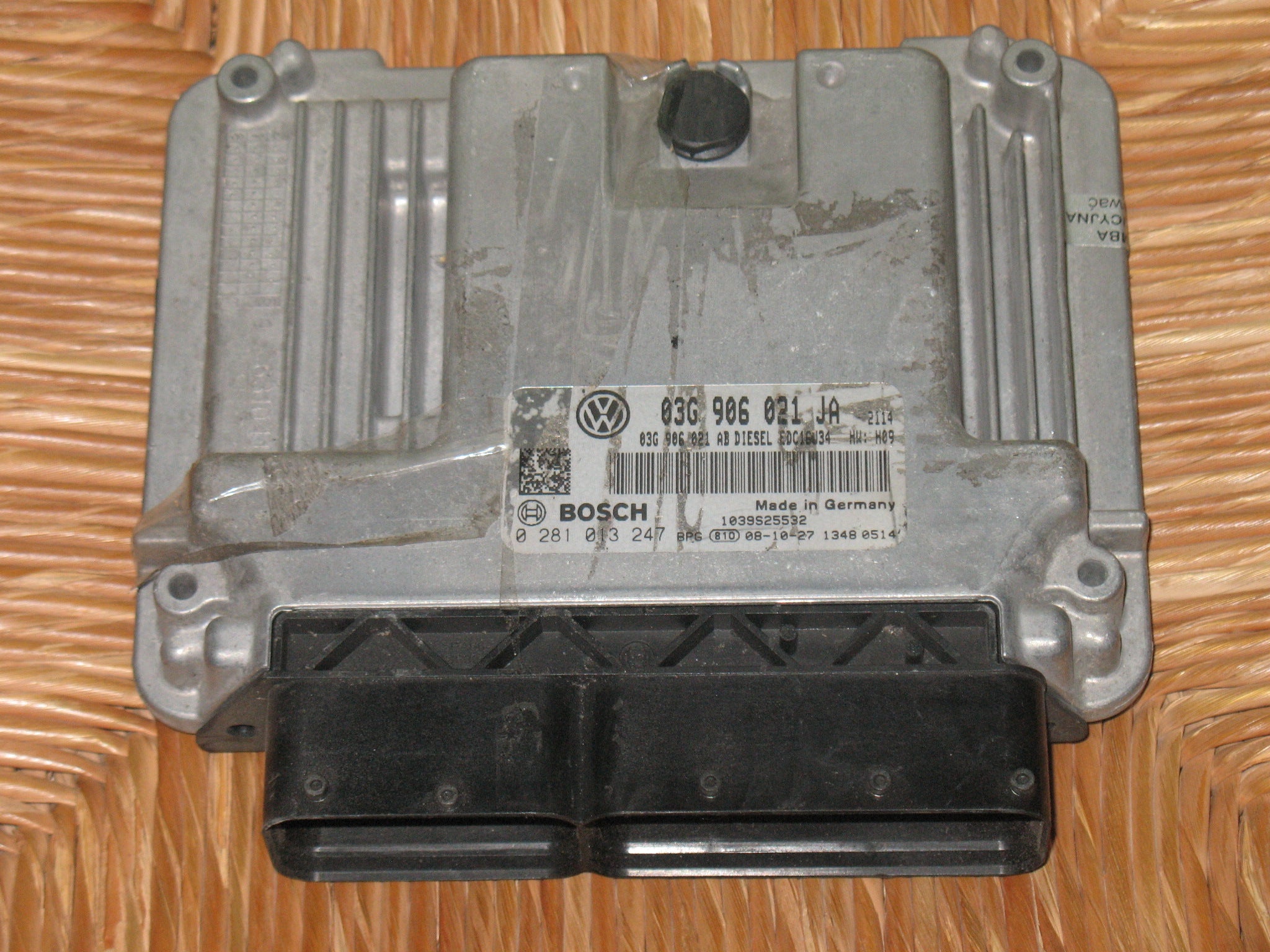 VW CADDY 2.0 TDI 03G906021 JA 03G906021 AB 0281013247 EDC16U34