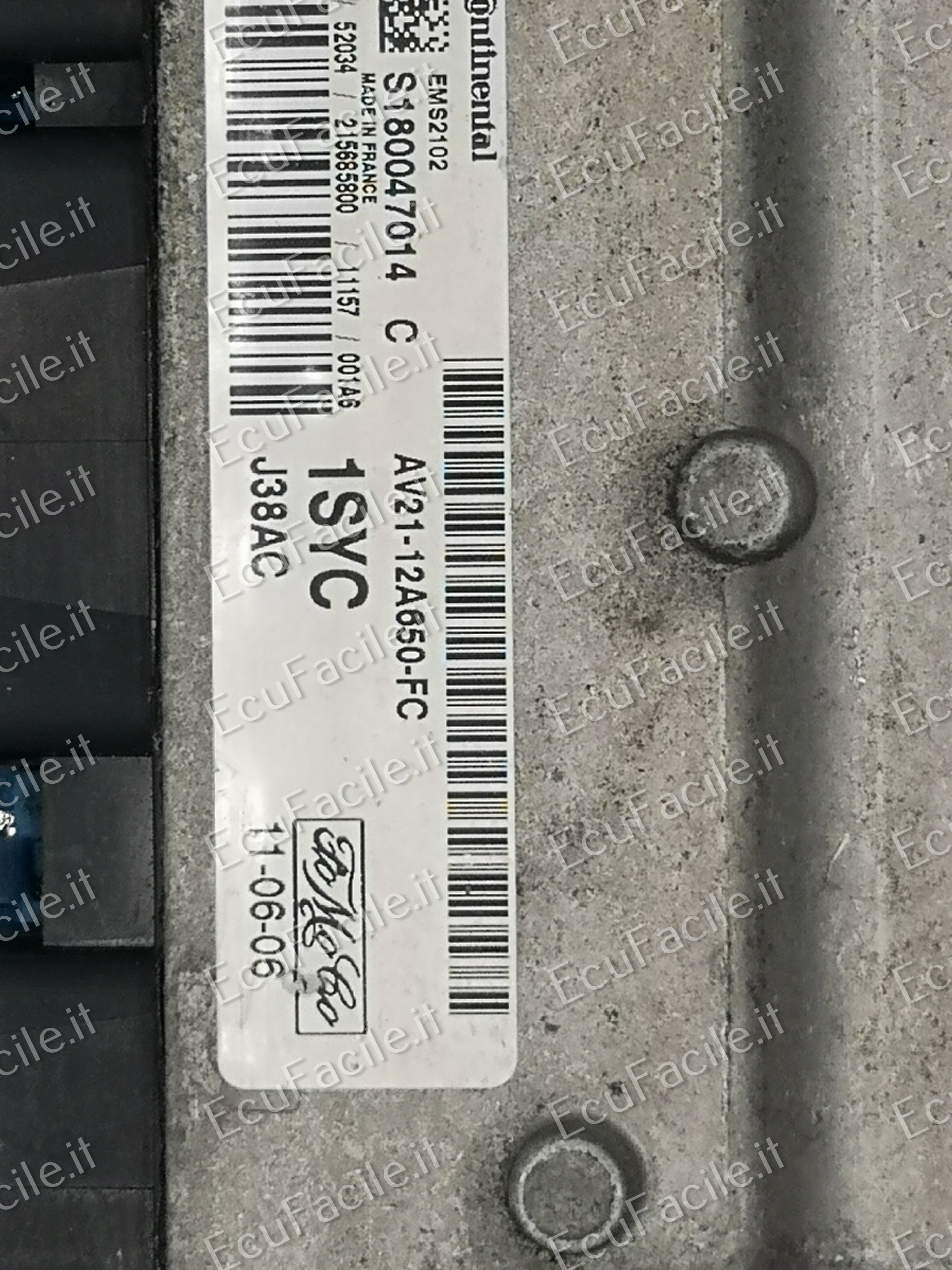 ECU FORD FIESTA S180047014C AV2112A650FC 1SYC EMS2102