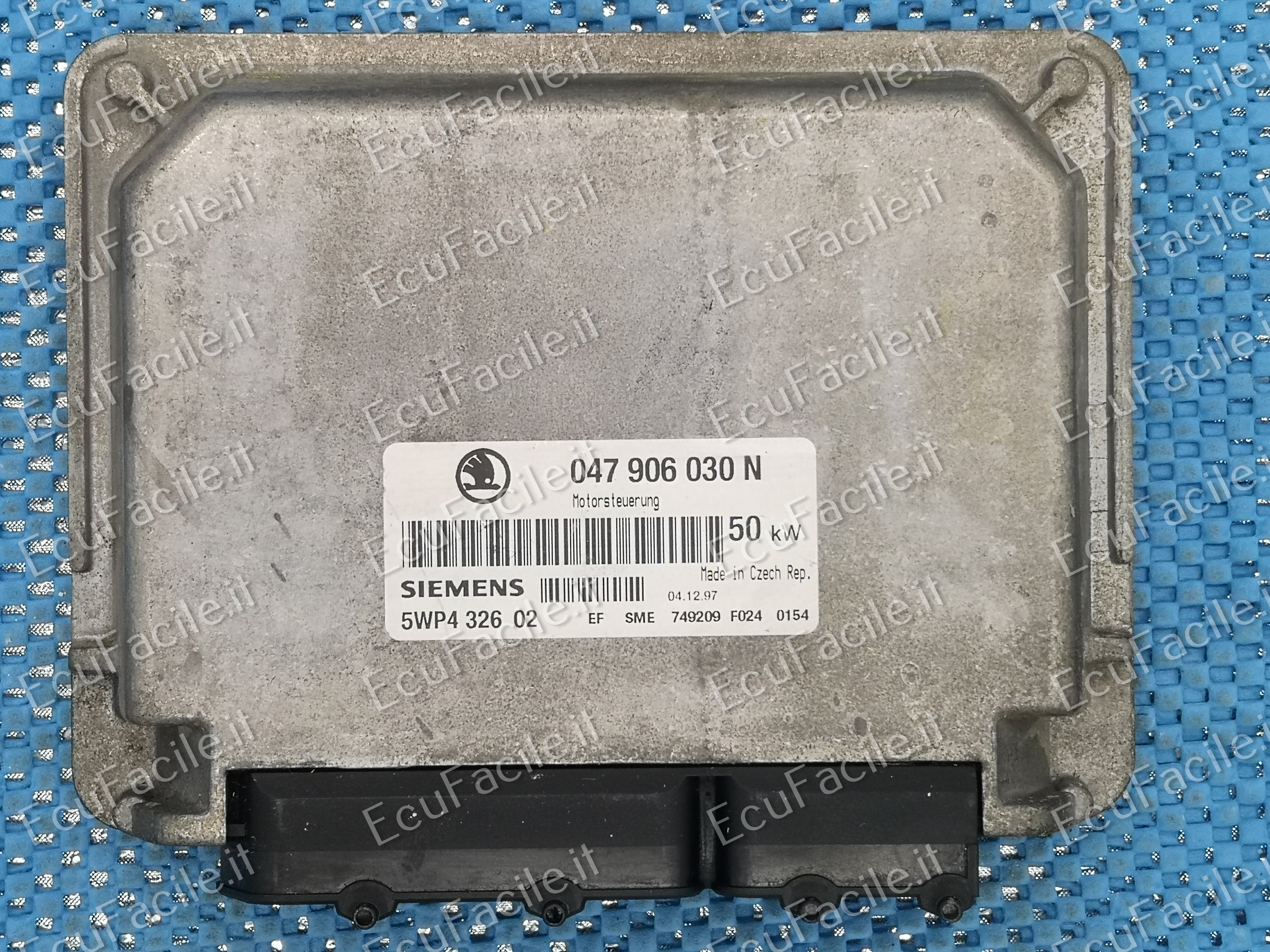 ECU CENTRALINA SKODA FELICIA 1.3 047906030N 5WP4352 01 50 KW