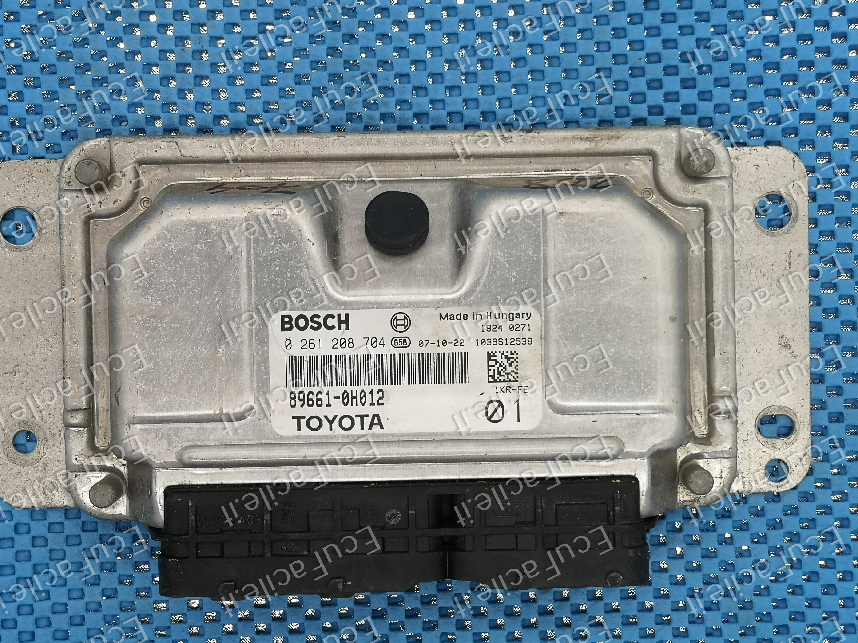 ECU TOYOTA AYGO YARIS 1.0 89661-0H012 BOSCH 0261208704 ME7.9.5