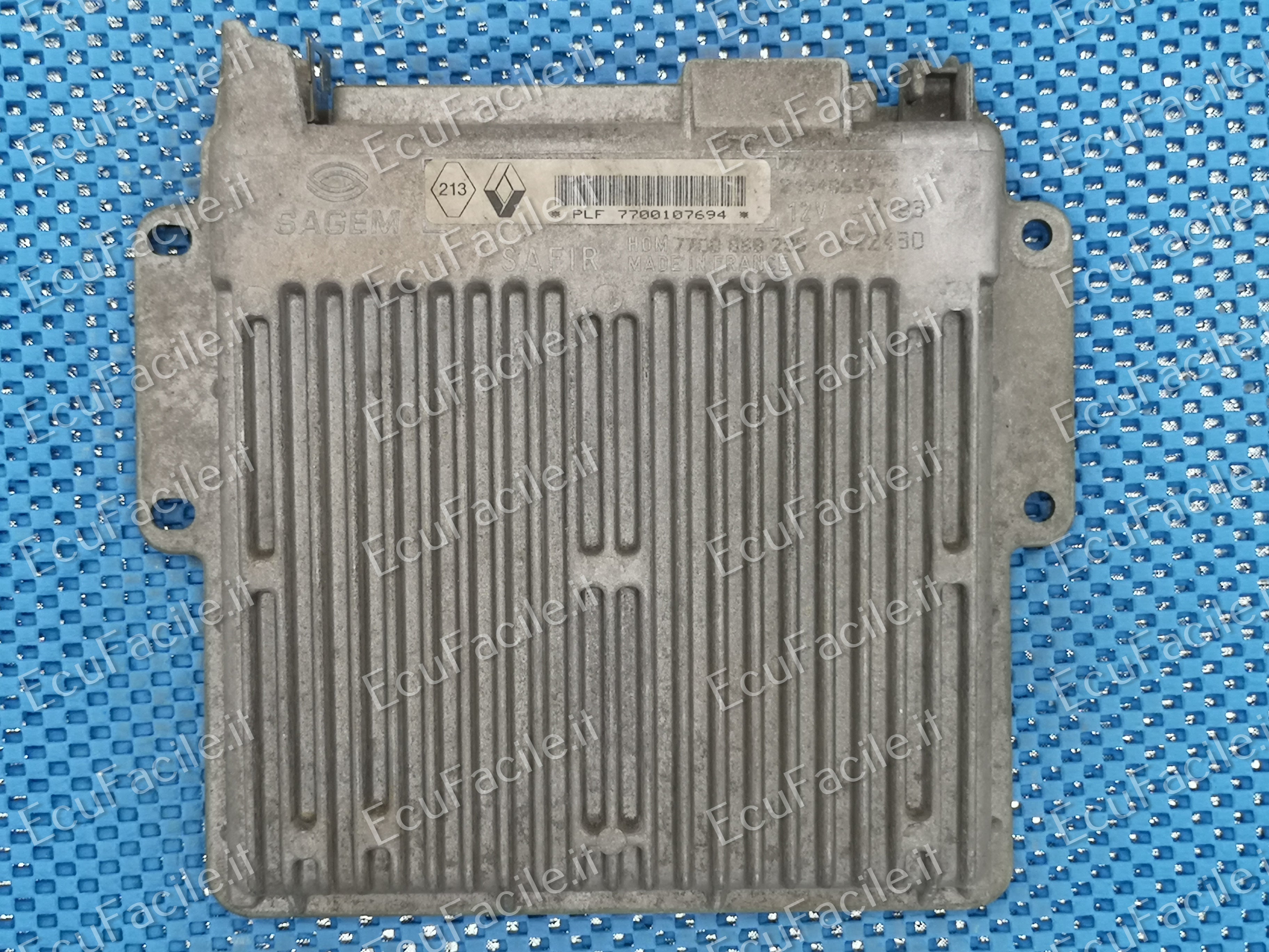 ECU RENAULT Clio I (57) 1.2 40 kW 54 CV 7700107694 7700107705