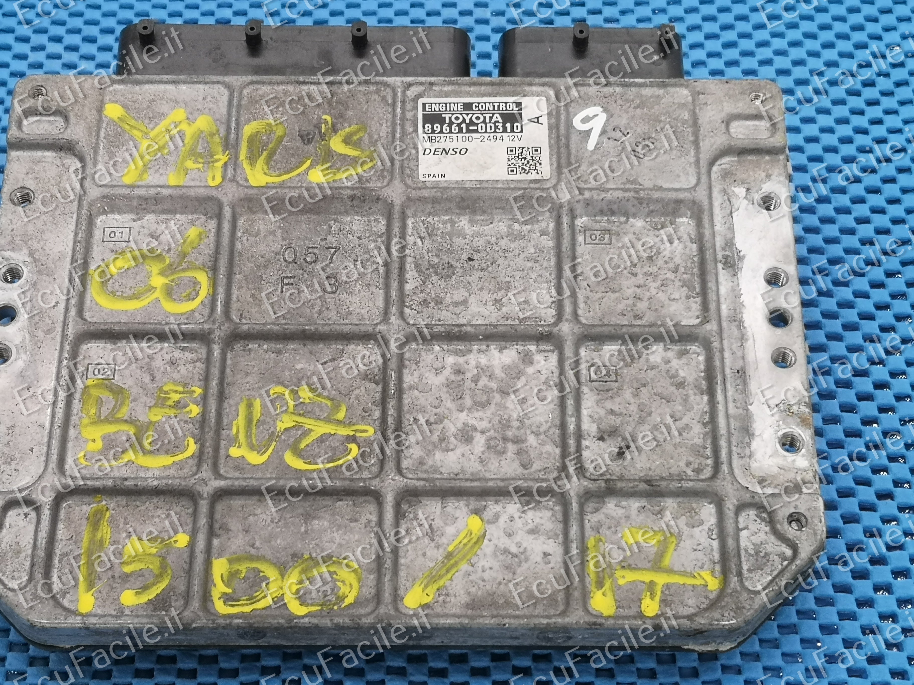Ecu centralina toyota yaris 1.3 896610d310 mb2751002493