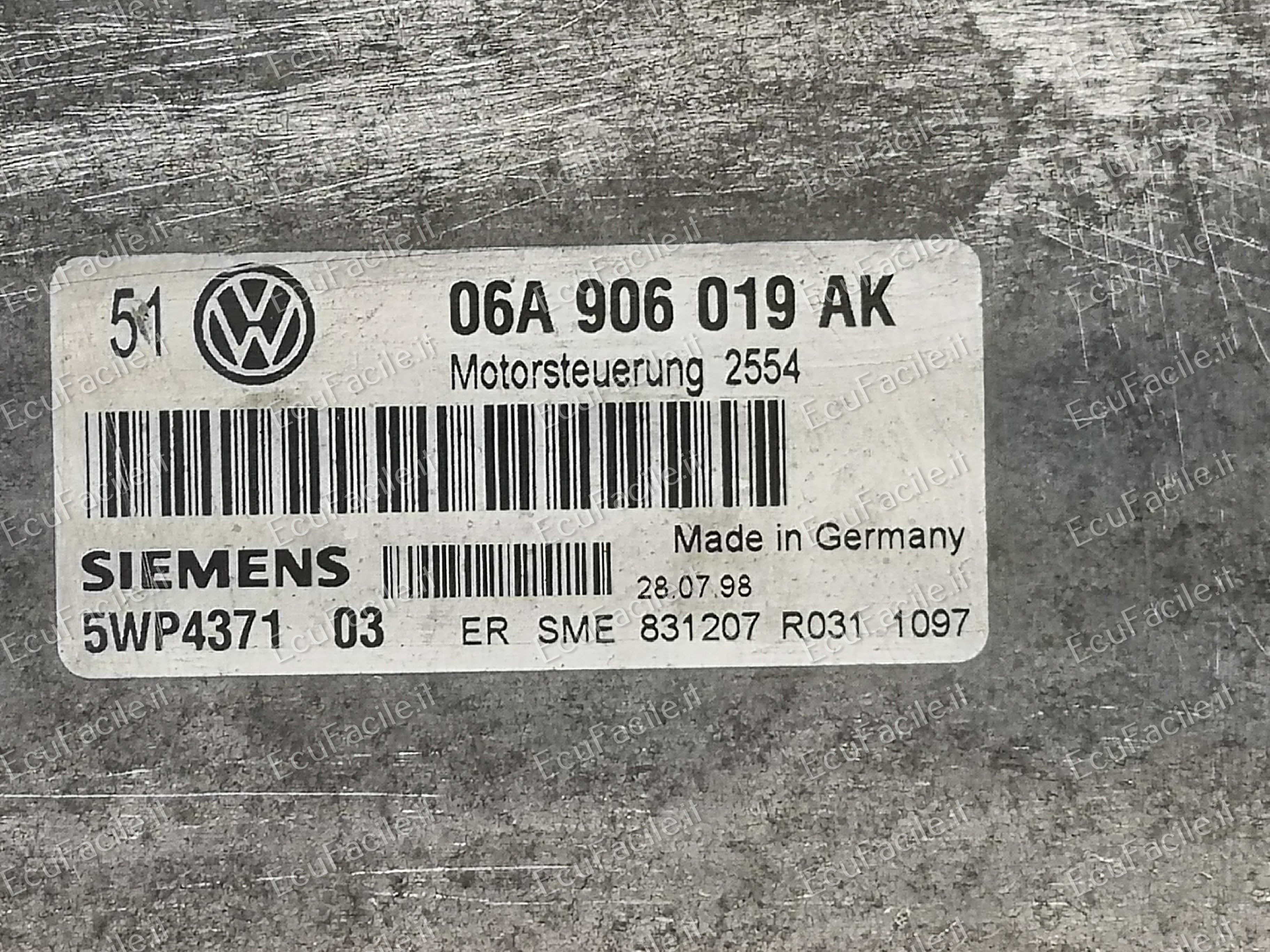 ECU VOLKSWAGEN GOLF BORA 1.6 06A906019AK 5WP4371 03 2554