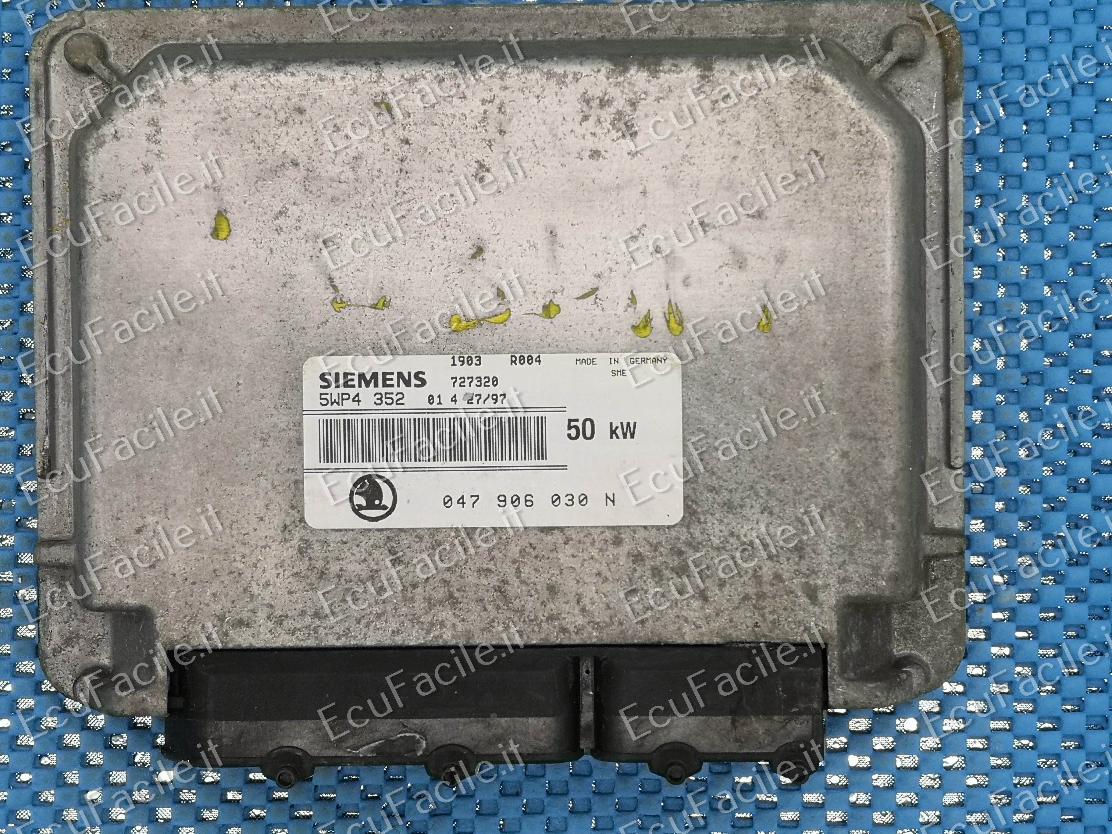 ECU CENTRALINA SKODA FELICIA 1.3 047906030N 5WP4352 01 50 KW