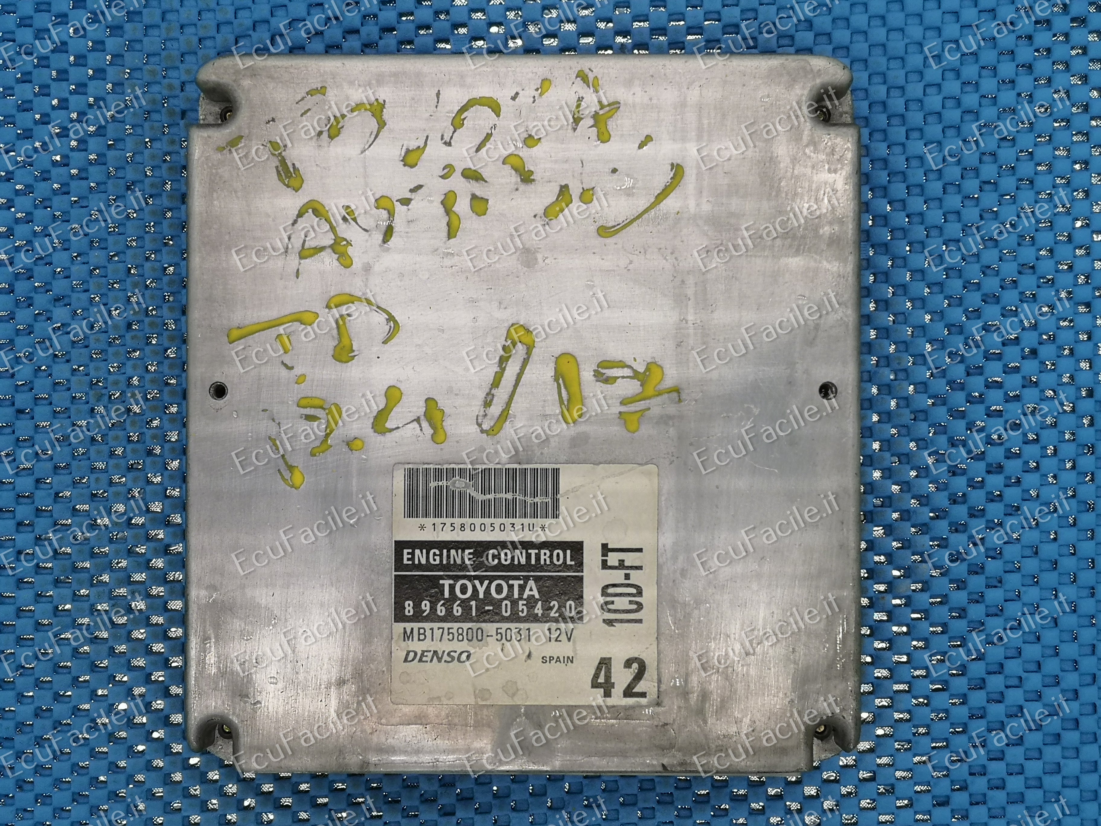 ECU TOYOTA AVENSIS T22, MB175800-5031 8966105420 1CD-FT