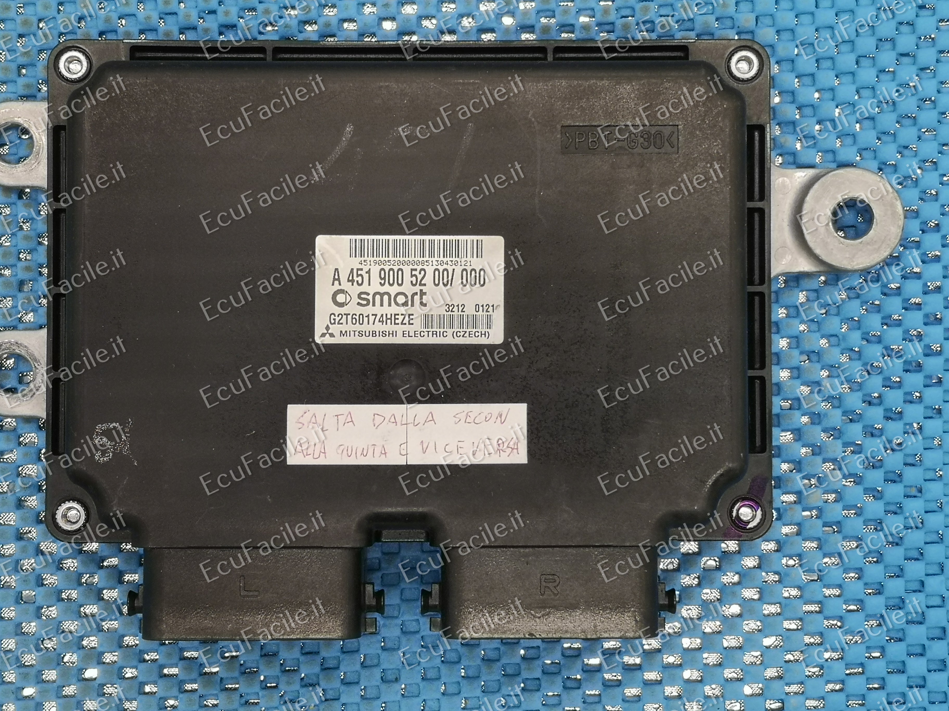 ECU SMART FORTWO A4519005200 A 451 900 52 00 G2T60174HEZE