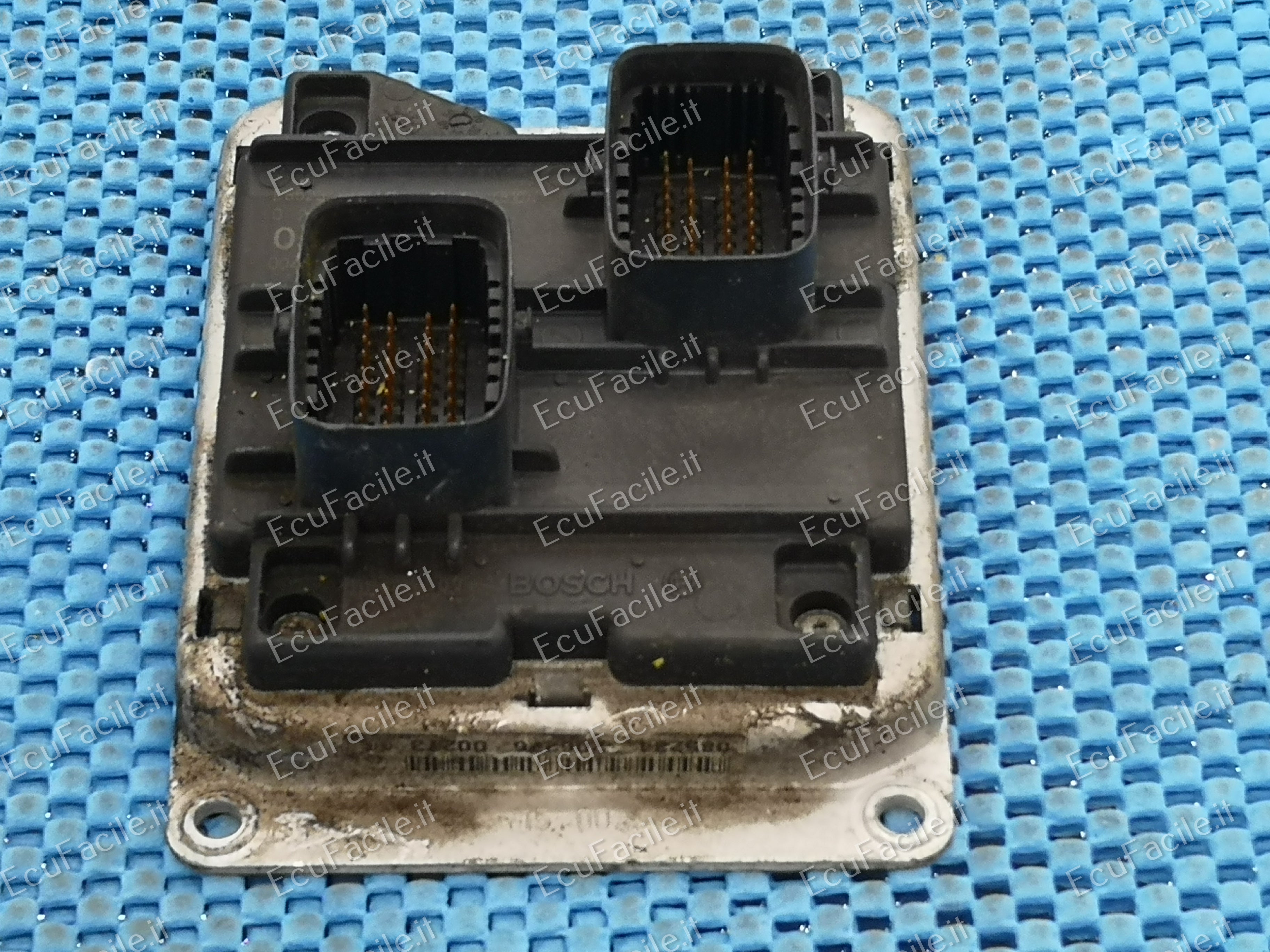 ECU FIAT BRAVA 1.2 BOSCH 0261206276 00468004220 M 1.5.5