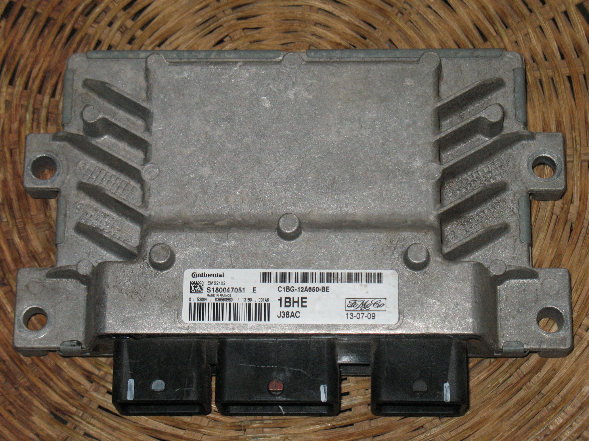 ECU FIESTA 1.4 C1BG-12A650-BE C1BG12A650BE S180047051E 1BHE