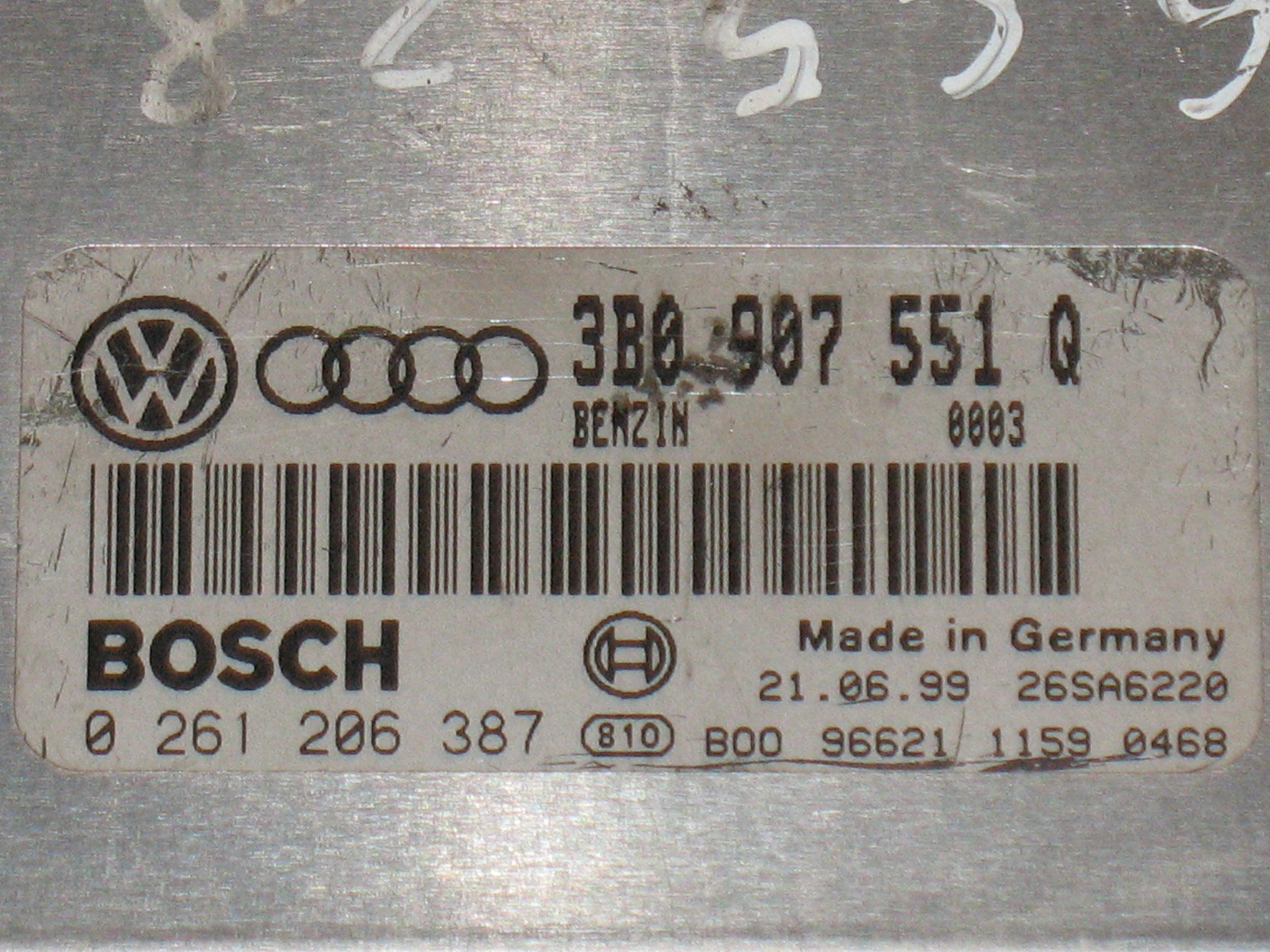 ECU VW AUDI 3B0907551Q 0261206387 anno 99-08 ME7.1