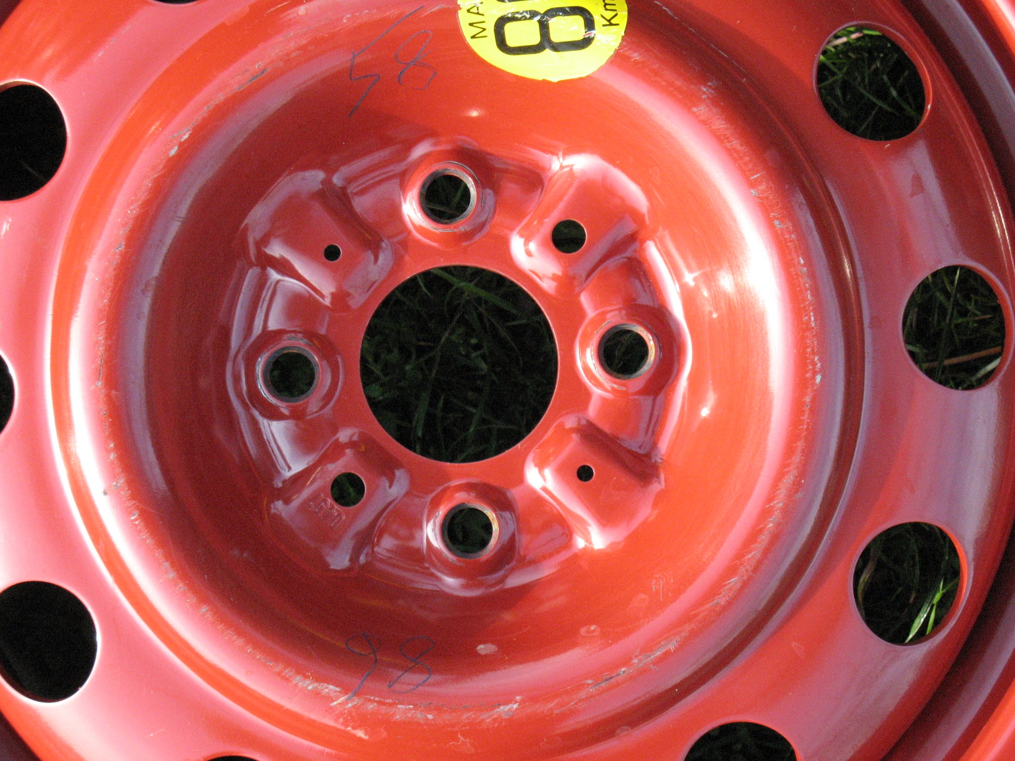 Ruota X LANCIA e FIAT : 135/80 B13 4x98 4.50BX13HX35 A447 05 94