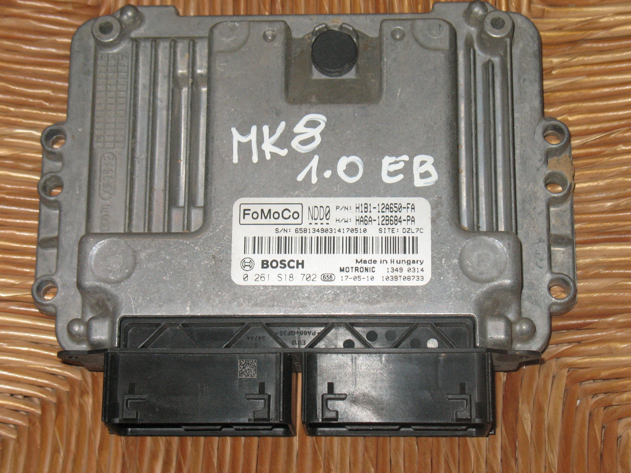 ECU FORD FIESTA VII (HJ, HF) 1.0 0261S18702  H1B112A650FA H1B1-12A650-FA MED 17.0.7