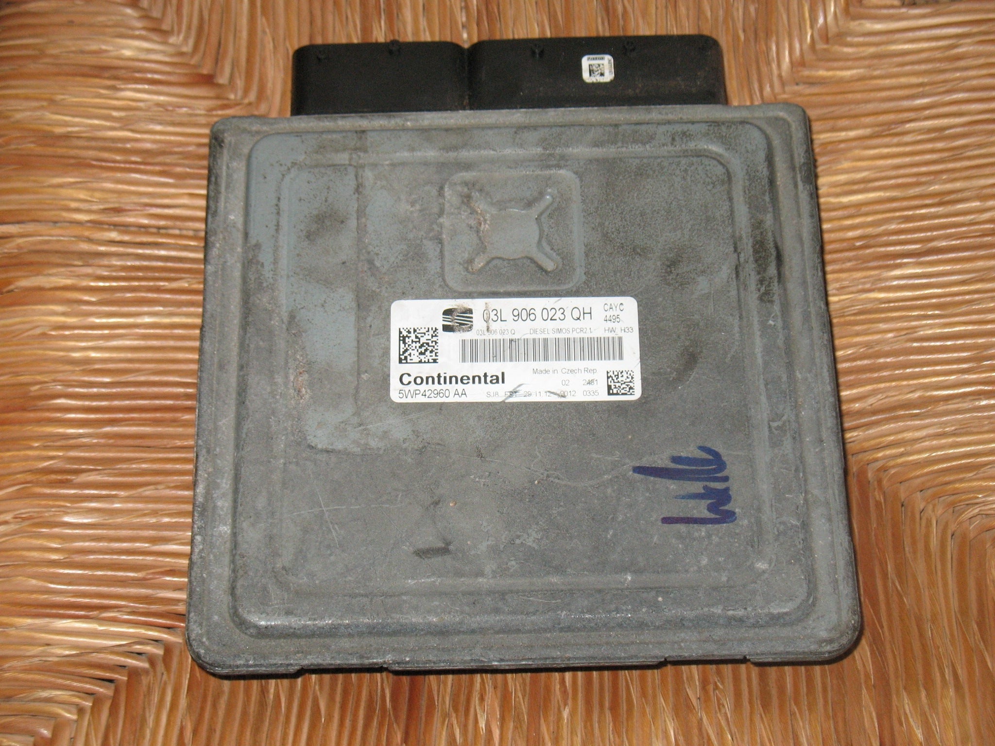 TOLEDO PCR2.1 03L906023QH 03L 906 023 KE QH SEAT TOLEDO 1.6 Diesel 5wp42960aa