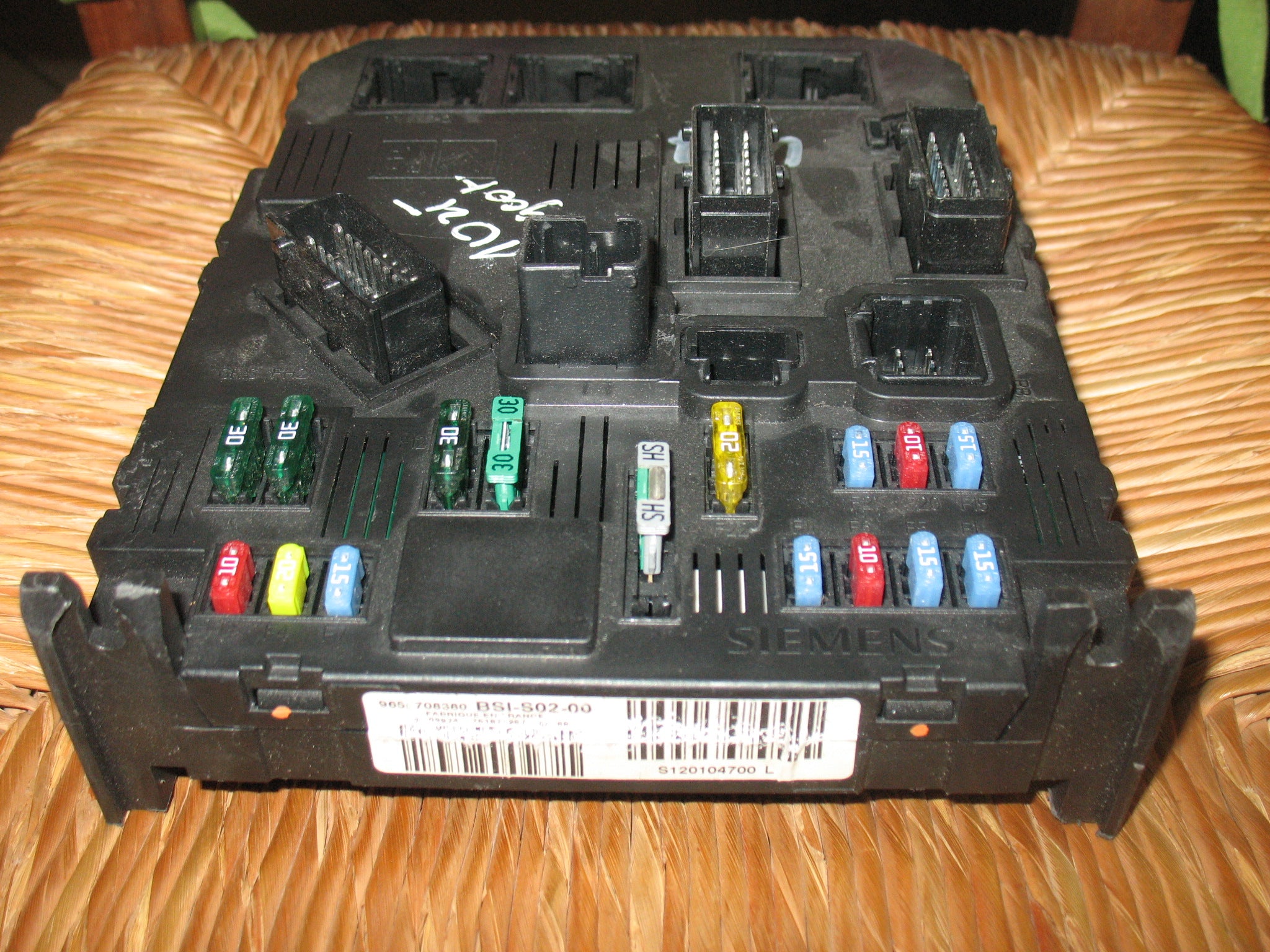 BSI PEUGEOT 407 BSI S02-00 SIEMENS S120104700 L 9655708380