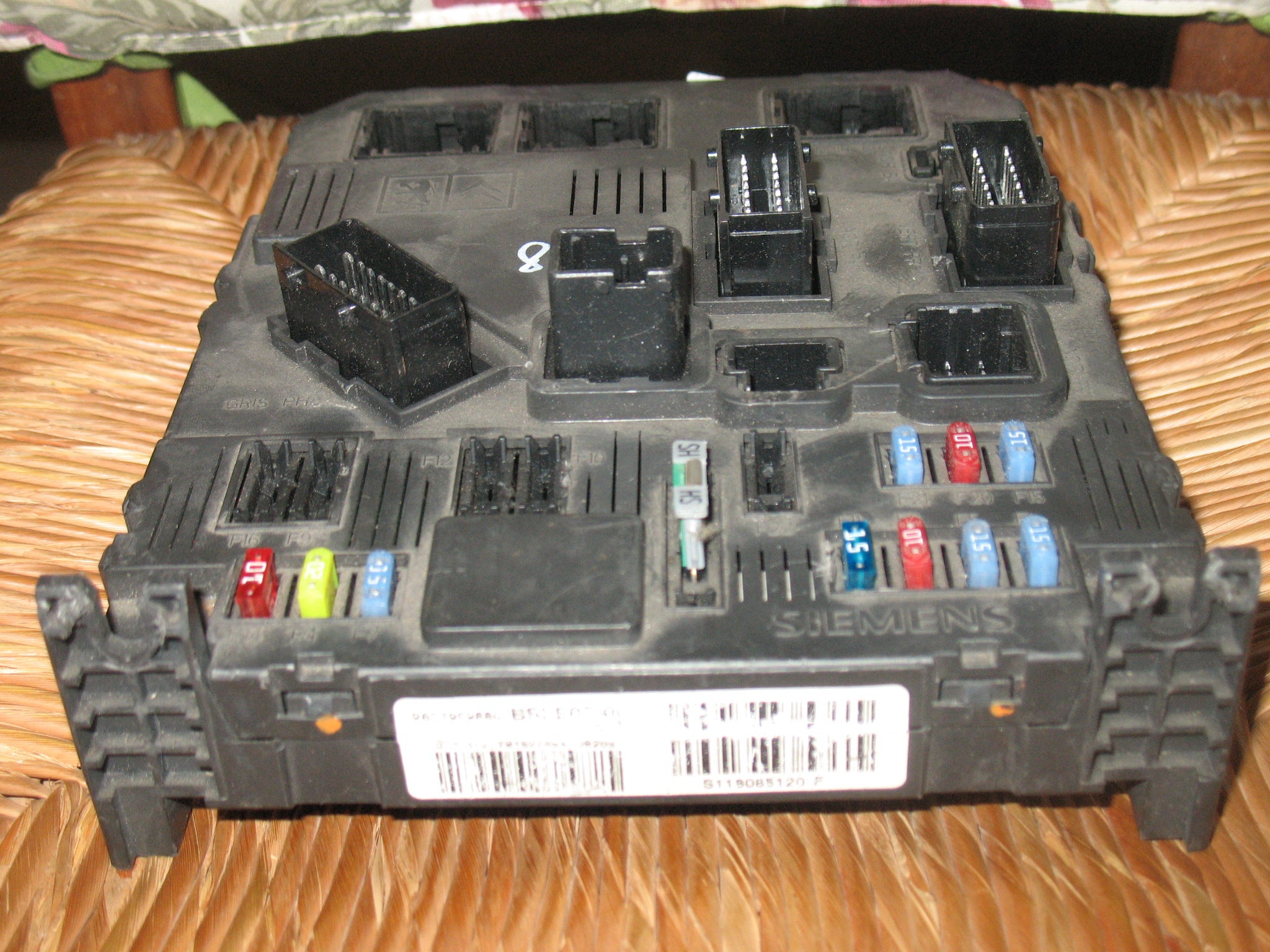 CITROEN PEUGEOT SIEMENS S118085120F 9652474880 BSI E03-00 BG