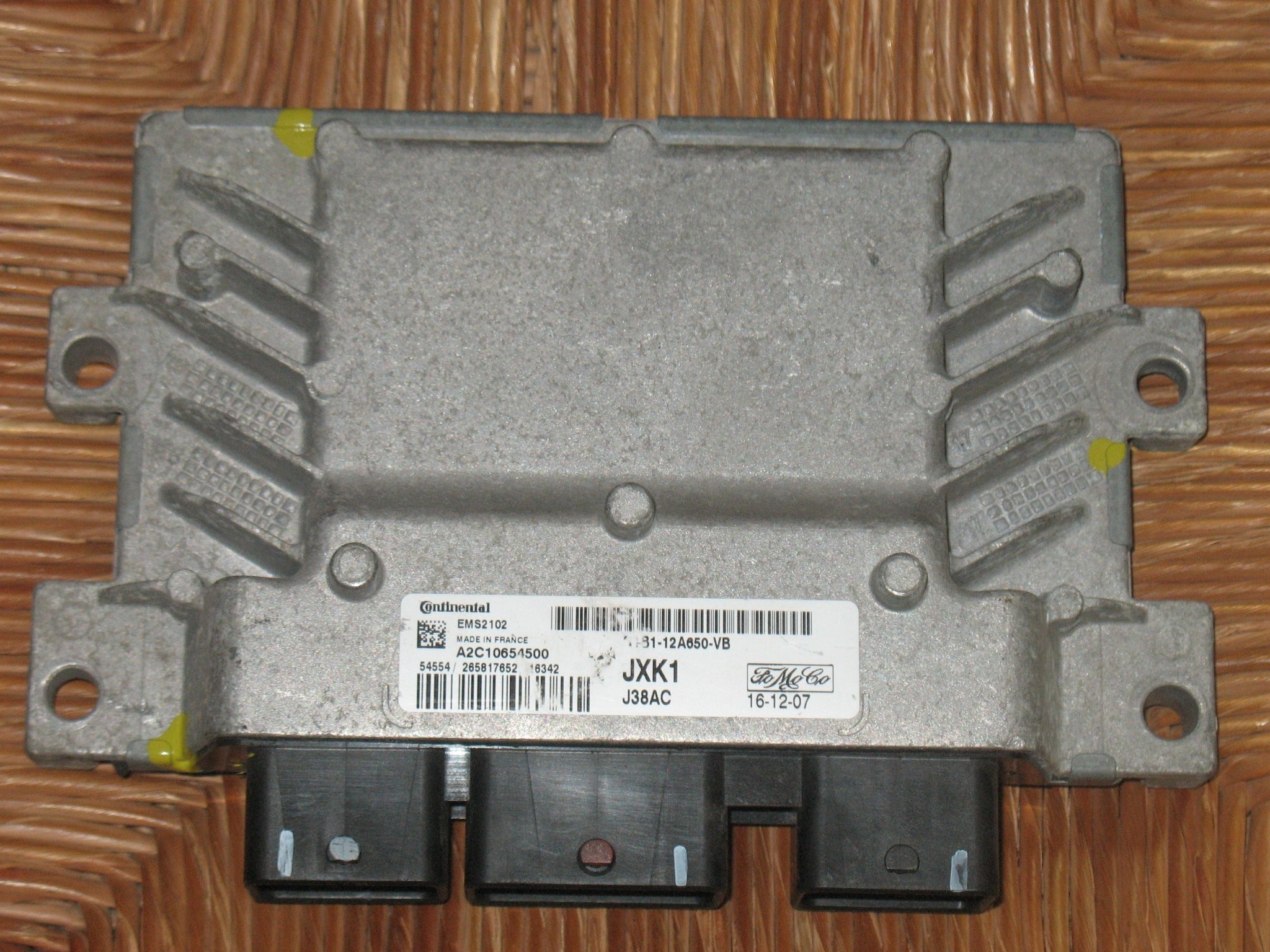 ECU Motore Ford Fiesta MK7 A2C10654500 G1B112A650VB EMS2102 JXK1 J38AC G1B1-12A650-VB