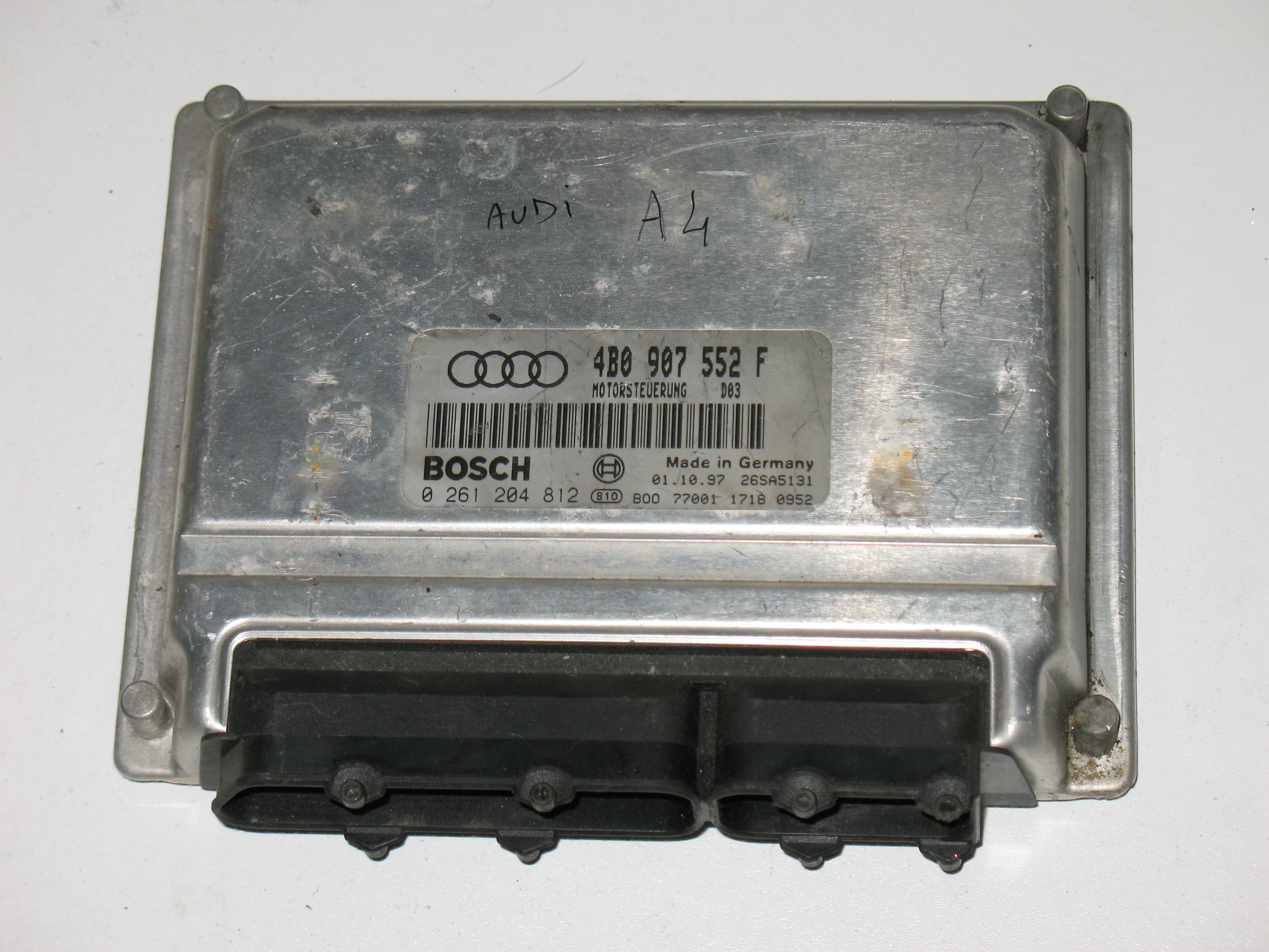 AUDI A6 / S6 ECU 0261204812 4B0907552F A6 Avant 4B 2.4 121KW ALF M3.8.X