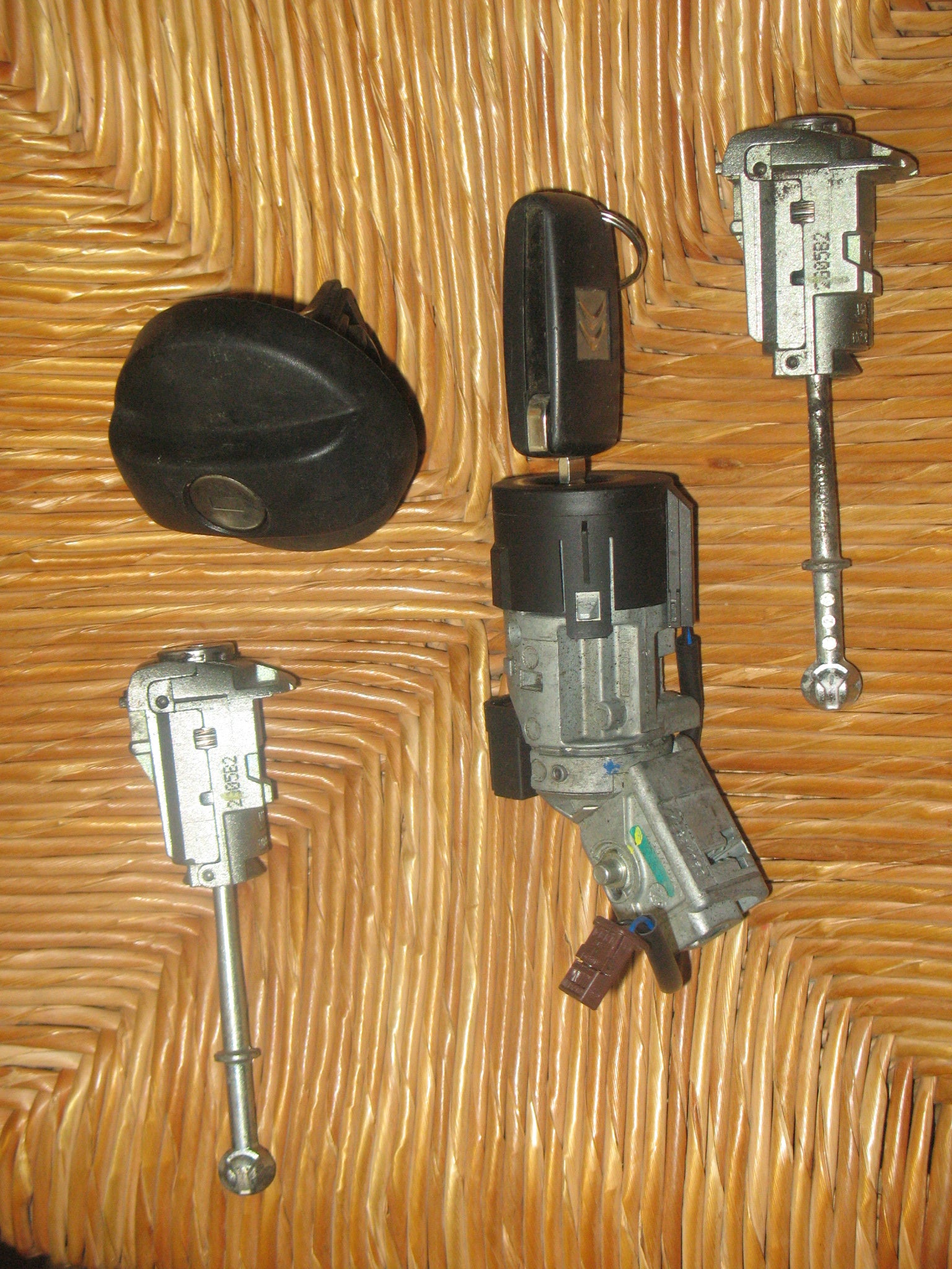 9663123380 KIT BLOCCHETTI CON CHIAVE CITROEN C5 2.0 D 6M 5P 103KW