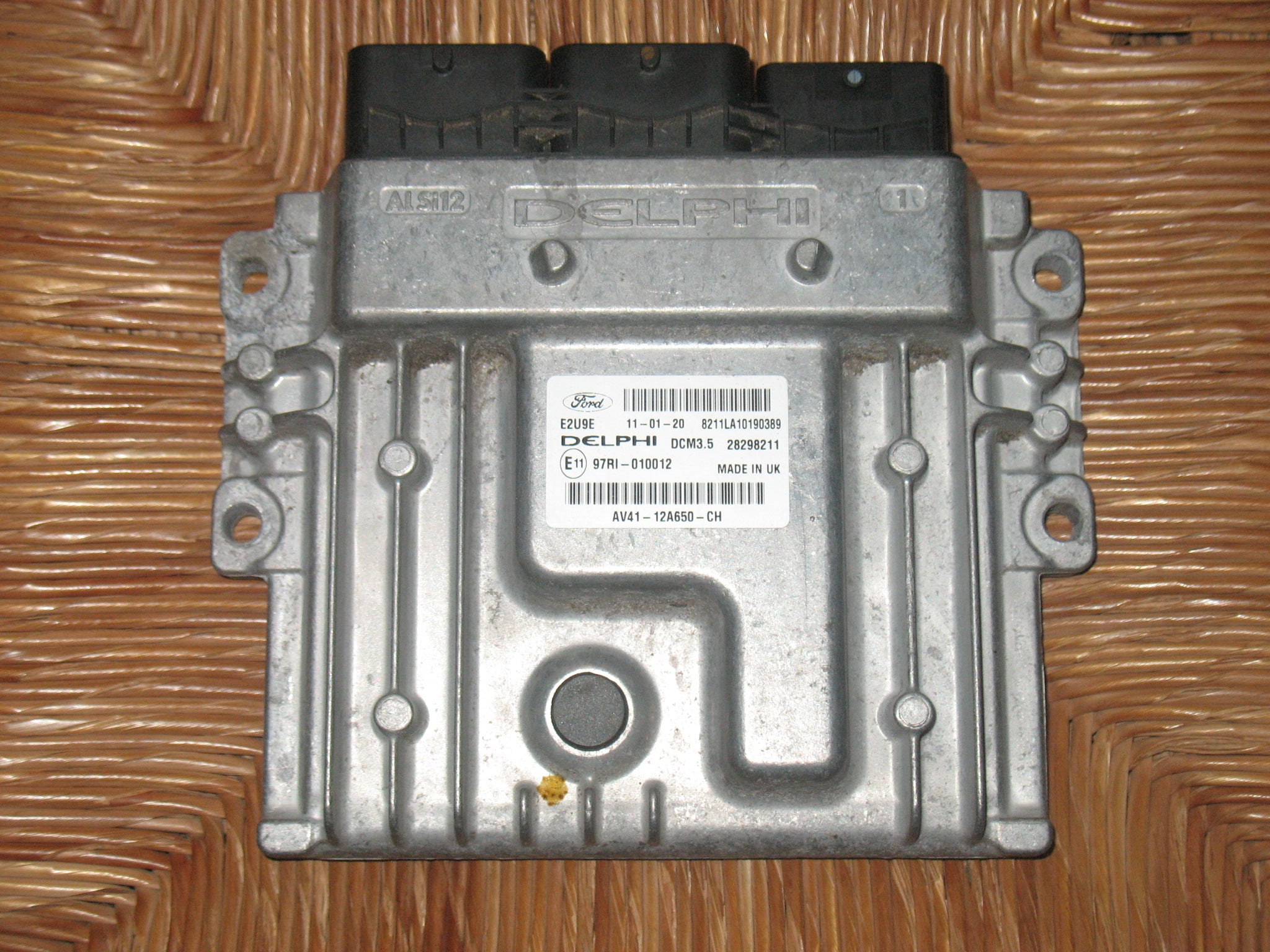 Ford KUGA 2.0 TDCi ECU 28298211 AV41-12A650-CH AV4112A650CH  DCM3.5 DELPLHI