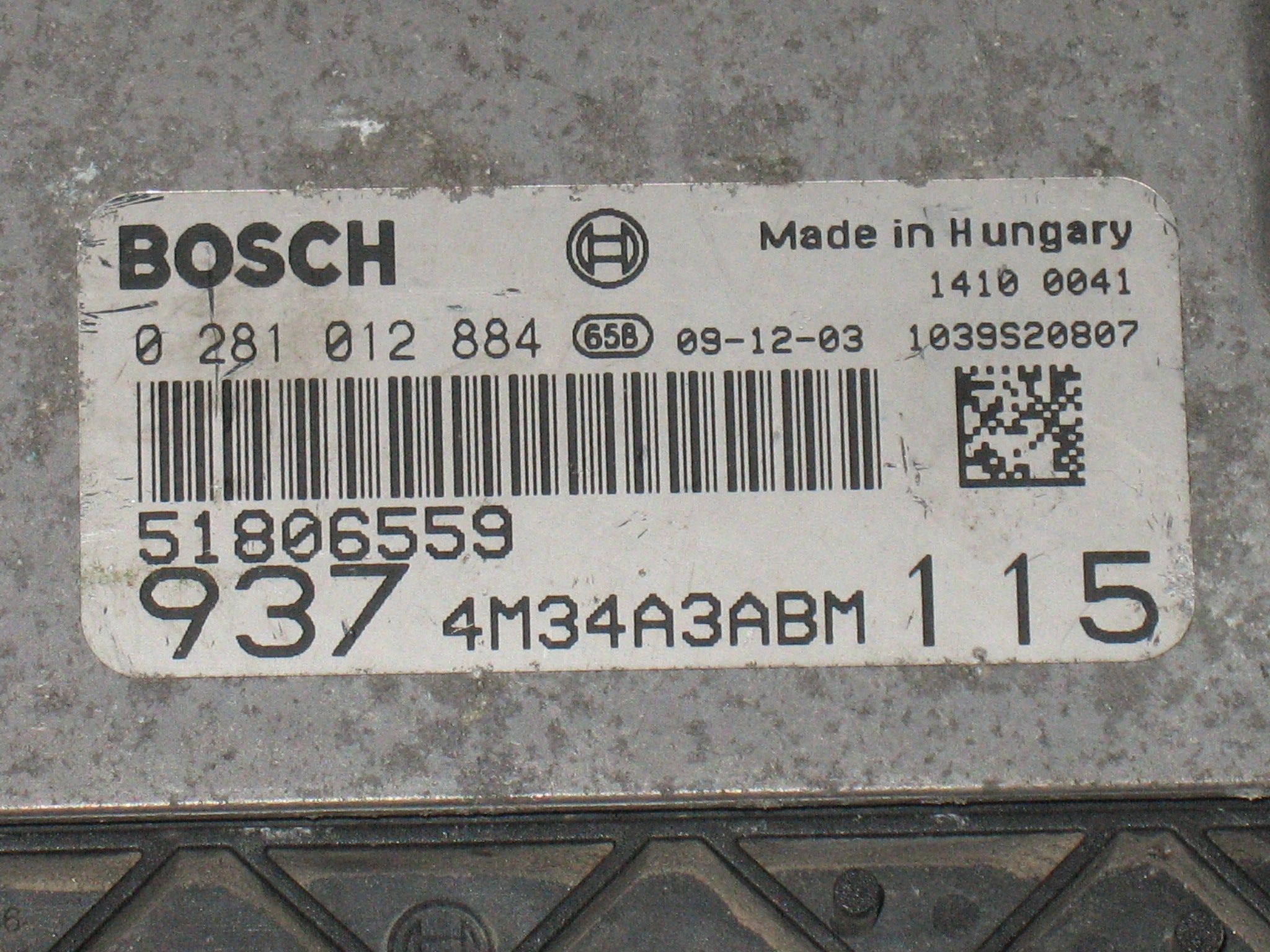 Alfa Romeo 147 Bosch 0281012884 EDC16C39-5W4 51806559