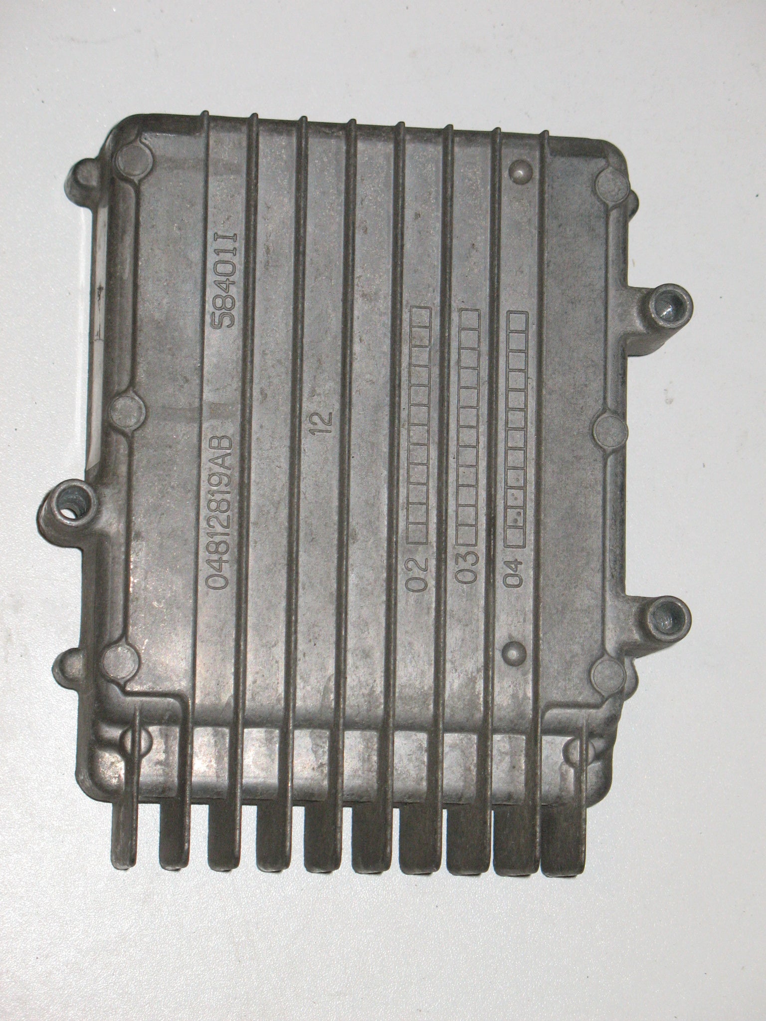 Jeep cherokee 2.8 110kw aut. ecu trasmissione r/n p56044682aa