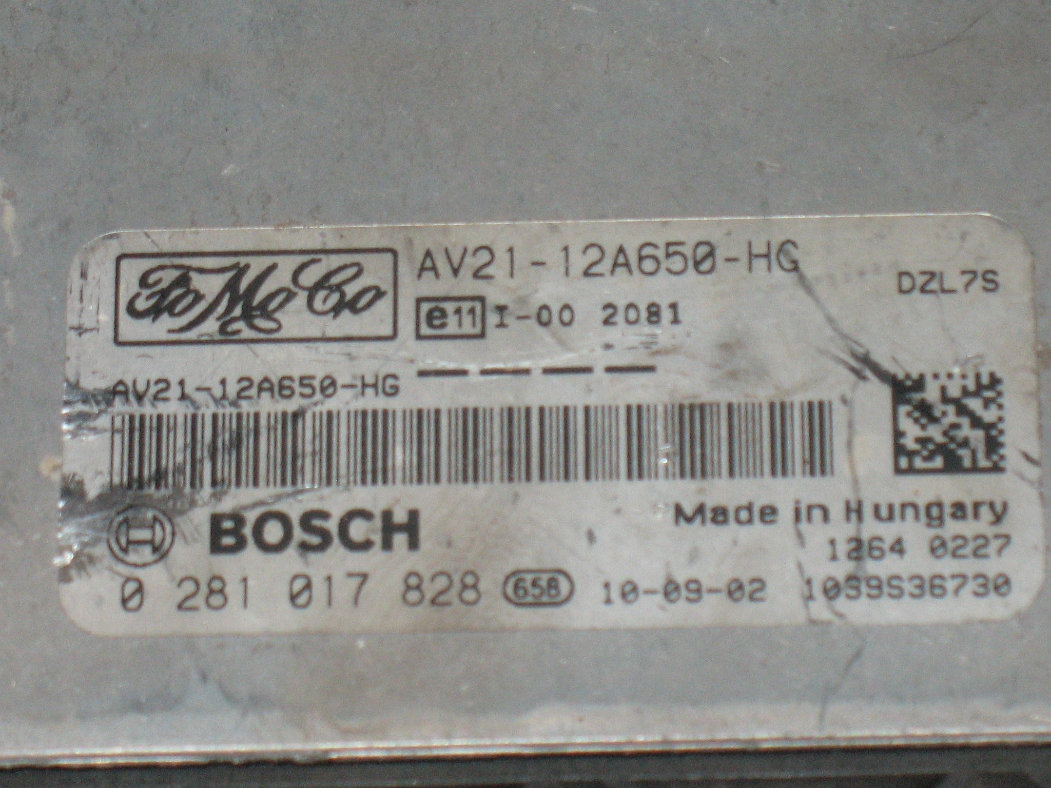 ECU FORD FIESTA 1.6 TDCI FOMOCO 0281017828 AV21-12A650 HG DZL7S EDC 17C10-5.20