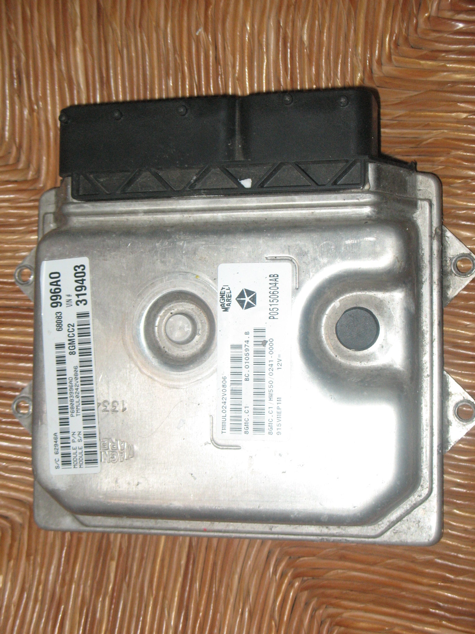 Fiat Engine ECU, Magneti Marelli P05150604AB 8GMC.C1 BC.0105974.B.